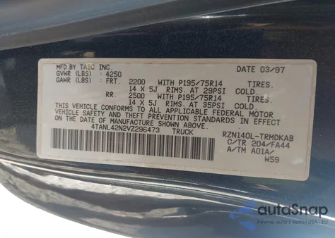 1997 Toyota Tacoma из США, поврежденный, VIN 4TANL42N2VZ296473